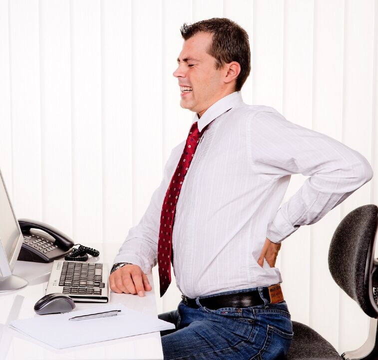 osteochondroza i ból pleców podczas siedzącej pracy