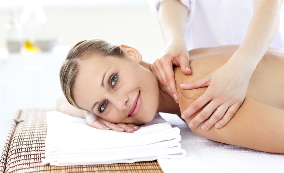 masaż na osteochondrozę klatki piersiowej